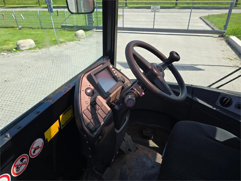 Terminal tractor Terberg RT223 4x4: picture 17