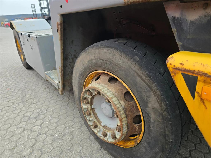 Terminal tractor Terberg TT223: picture 10 Terminal tractor Terberg TT223: picture 10