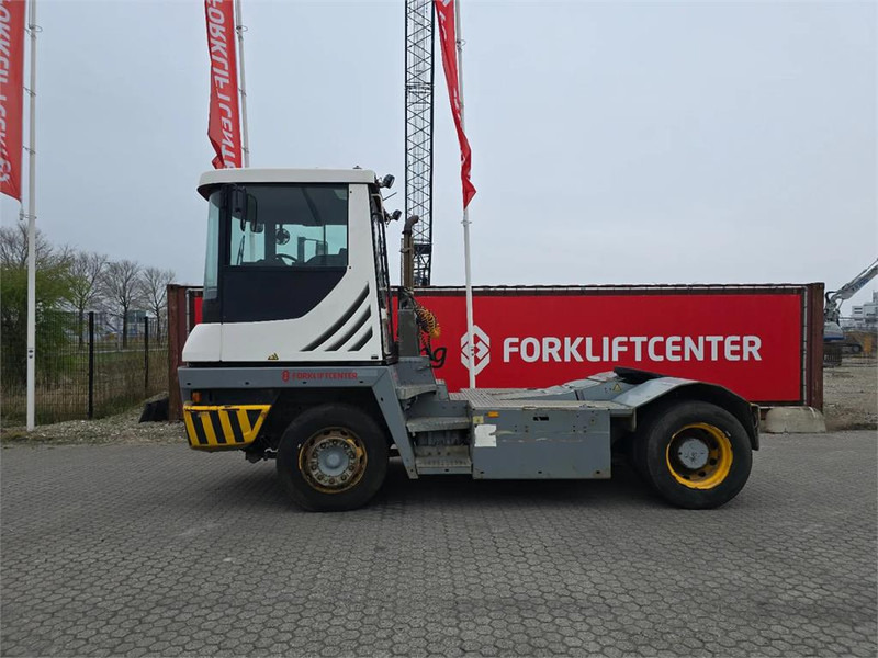 Terberg TT223 - Terminal tractor: picture 4 Terberg TT223 - Terminal tractor: picture 4