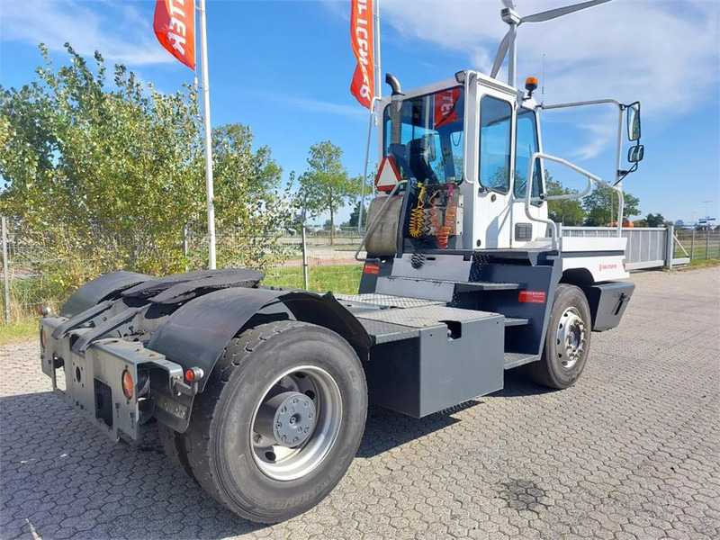 Terberg YT182 - Terminal tractor: picture 5 Terberg YT182 - Terminal tractor: picture 5