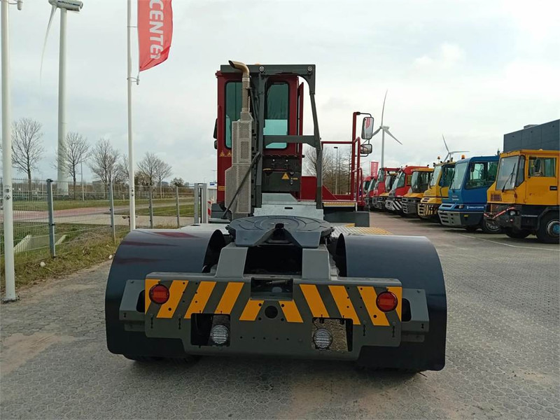 Terminal tractor Terberg YT220: picture 8