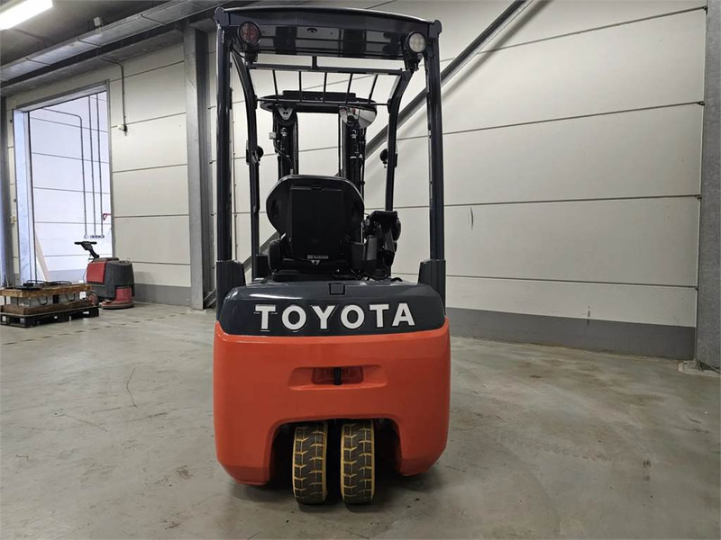 Electric forklift Toyota 8FBE20T: picture 8 Electric forklift Toyota 8FBE20T: picture 8
