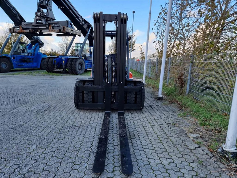 Toyota 8FD70F - Diesel forklift: picture 5 Toyota 8FD70F - Diesel forklift: picture 5
