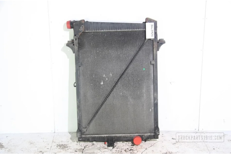 DAF CF Cooling System DAF Radiateur Used - Radiator for Truck: picture 1 DAF CF Cooling System DAF Radiateur Used - Radiator for Truck: picture 1