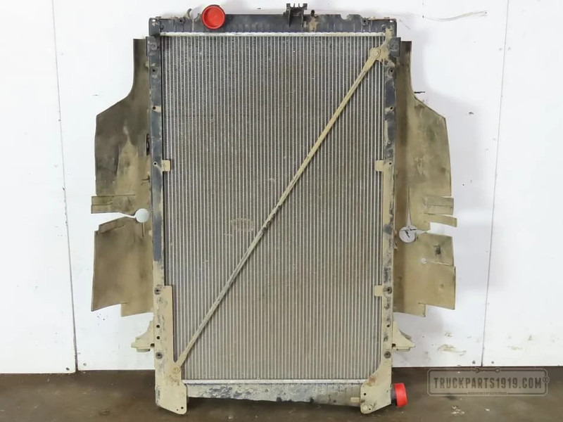DAF CF Cooling System Radiateur DAF CF - Radiator for Truck: picture 2 DAF CF Cooling System Radiateur DAF CF - Radiator for Truck: picture 2