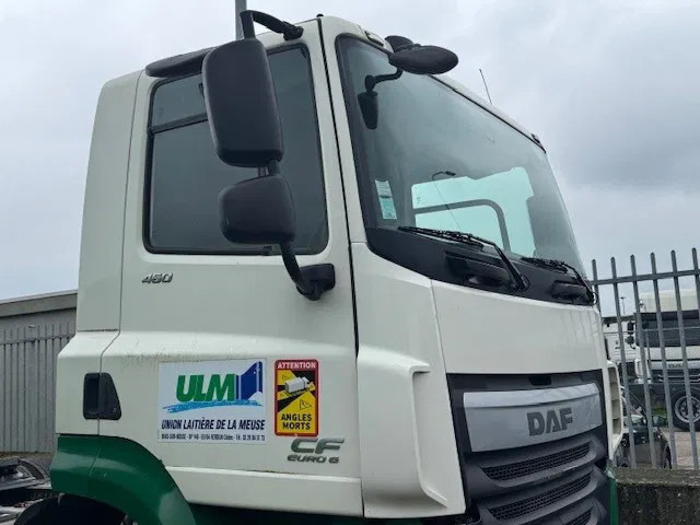 DAF CF Euro6 Cabine Compleet - Cab and interior for Truck: picture 3 DAF CF Euro6 Cabine Compleet - Cab and interior for Truck: picture 3