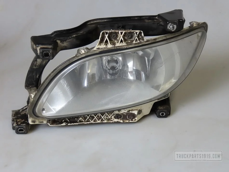 DAF Lighting Mistlamp Li. DAF 106 - Fog light for Truck: picture 1 DAF Lighting Mistlamp Li. DAF 106 - Fog light for Truck: picture 1