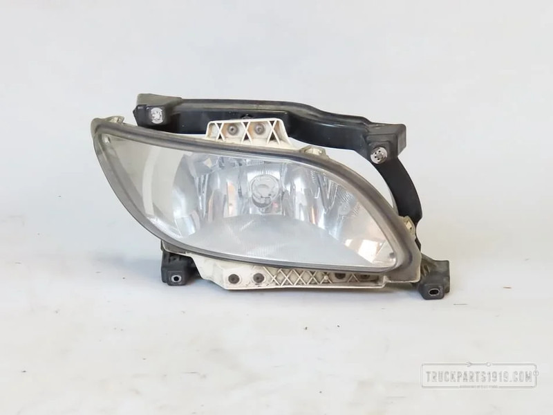 DAF Lighting Mistlamp Re. DAF 106 - Fog light for Truck: picture 1 DAF Lighting Mistlamp Re. DAF 106 - Fog light for Truck: picture 1