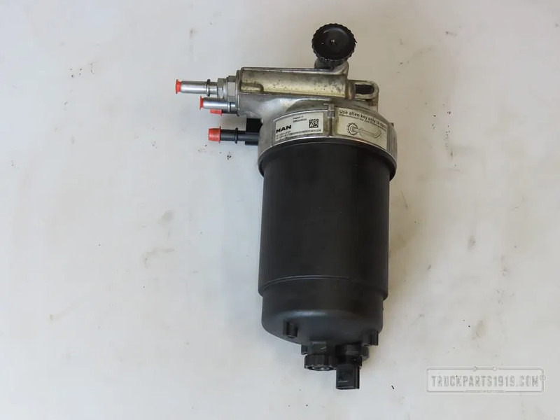 MAN 81.12501-6127 | Brandstoffilterhuis - Fuel processing/ Fuel delivery for Commercial vehicle: picture 1 MAN 81.12501-6127 | Brandstoffilterhuis - Fuel processing/ Fuel delivery for Commercial vehicle: picture 1