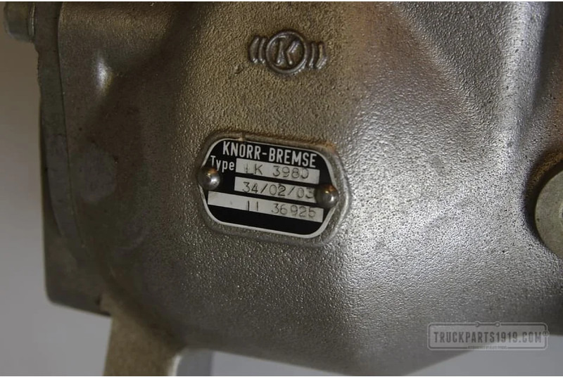 MAN Compressed Air System Kompressor - Air brake compressor for Truck: picture 2 MAN Compressed Air System Kompressor - Air brake compressor for Truck: picture 2