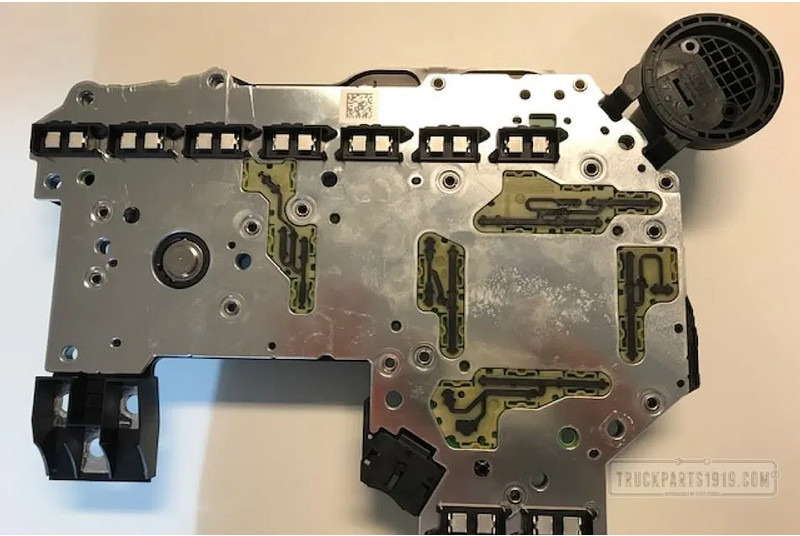 Mercedes-Benz A0002704300 Transmissie controle unit MB G - Gearbox for Truck: picture 2 Mercedes-Benz A0002704300 Transmissie controle unit MB G - Gearbox for Truck: picture 2