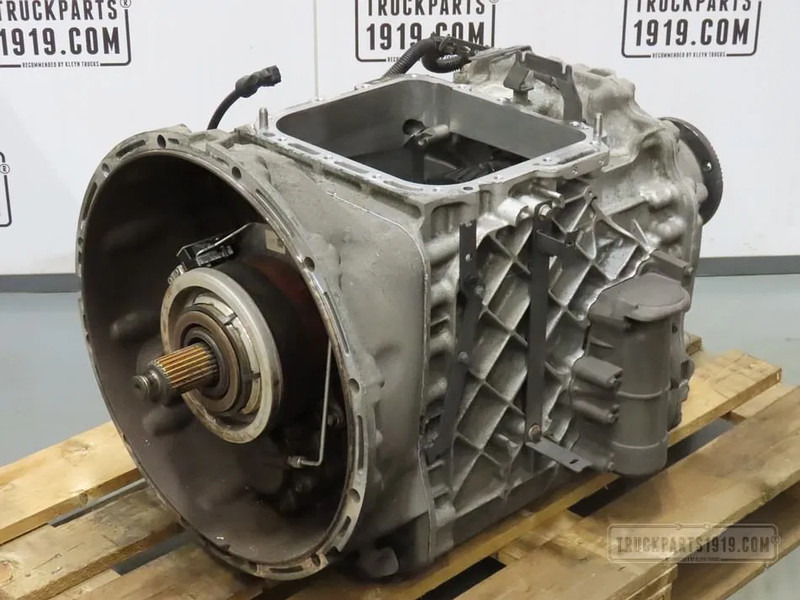 Volvo 60150784 Versnellingsbak AT2612F - Gearbox for Truck: picture 1 Volvo 60150784 Versnellingsbak AT2612F - Gearbox for Truck: picture 1