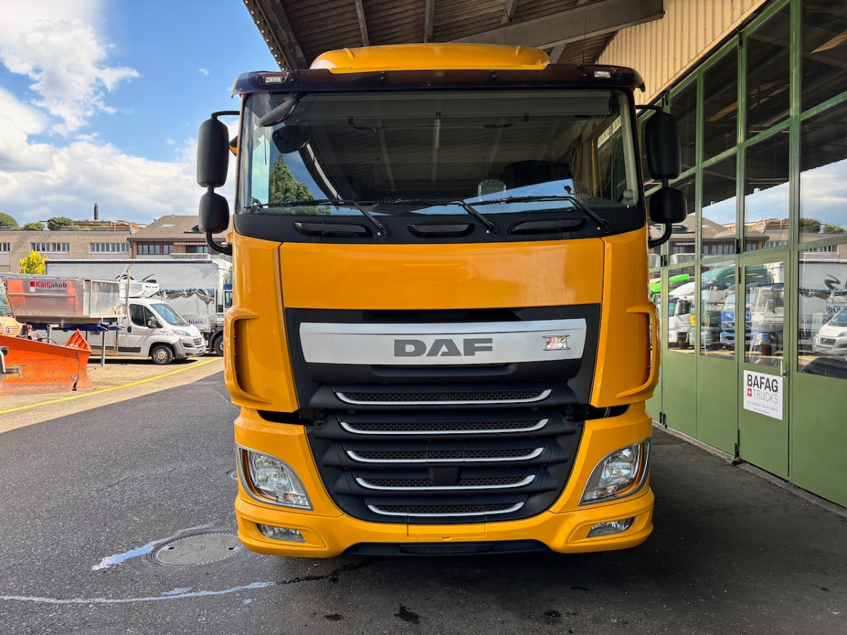 DAF XF 460 - Tractor unit: picture 2 DAF XF 460 - Tractor unit: picture 2