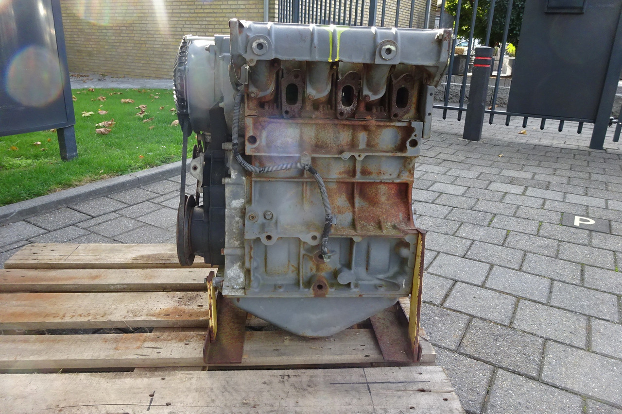 Deutz F 3L 1011F - Engine: picture 2 Deutz F 3L 1011F - Engine: picture 2
