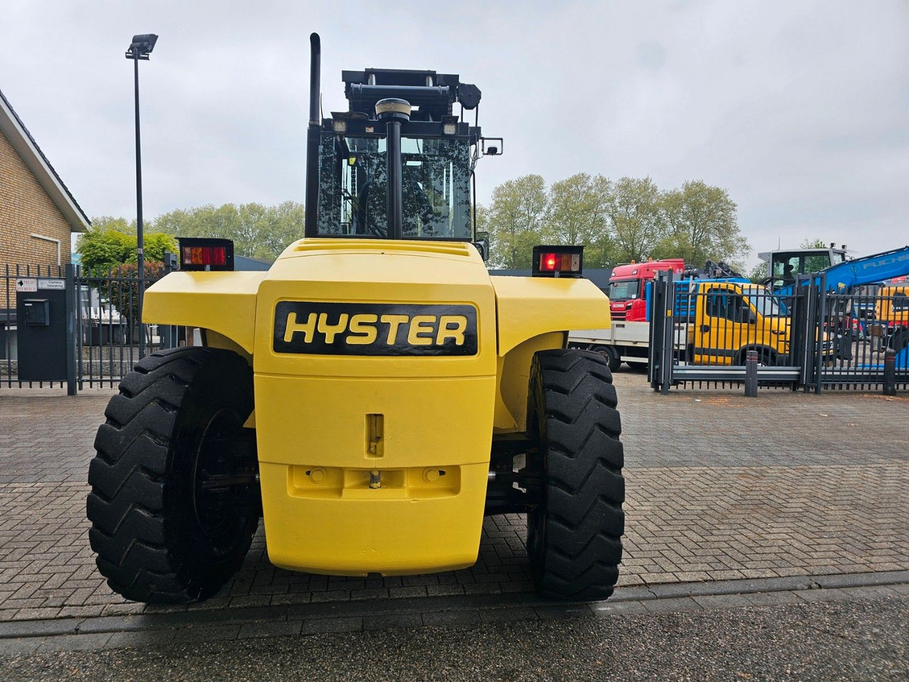 Hyster H18.00XM-12 - Diesel forklift: picture 5 Hyster H18.00XM-12 - Diesel forklift: picture 5
