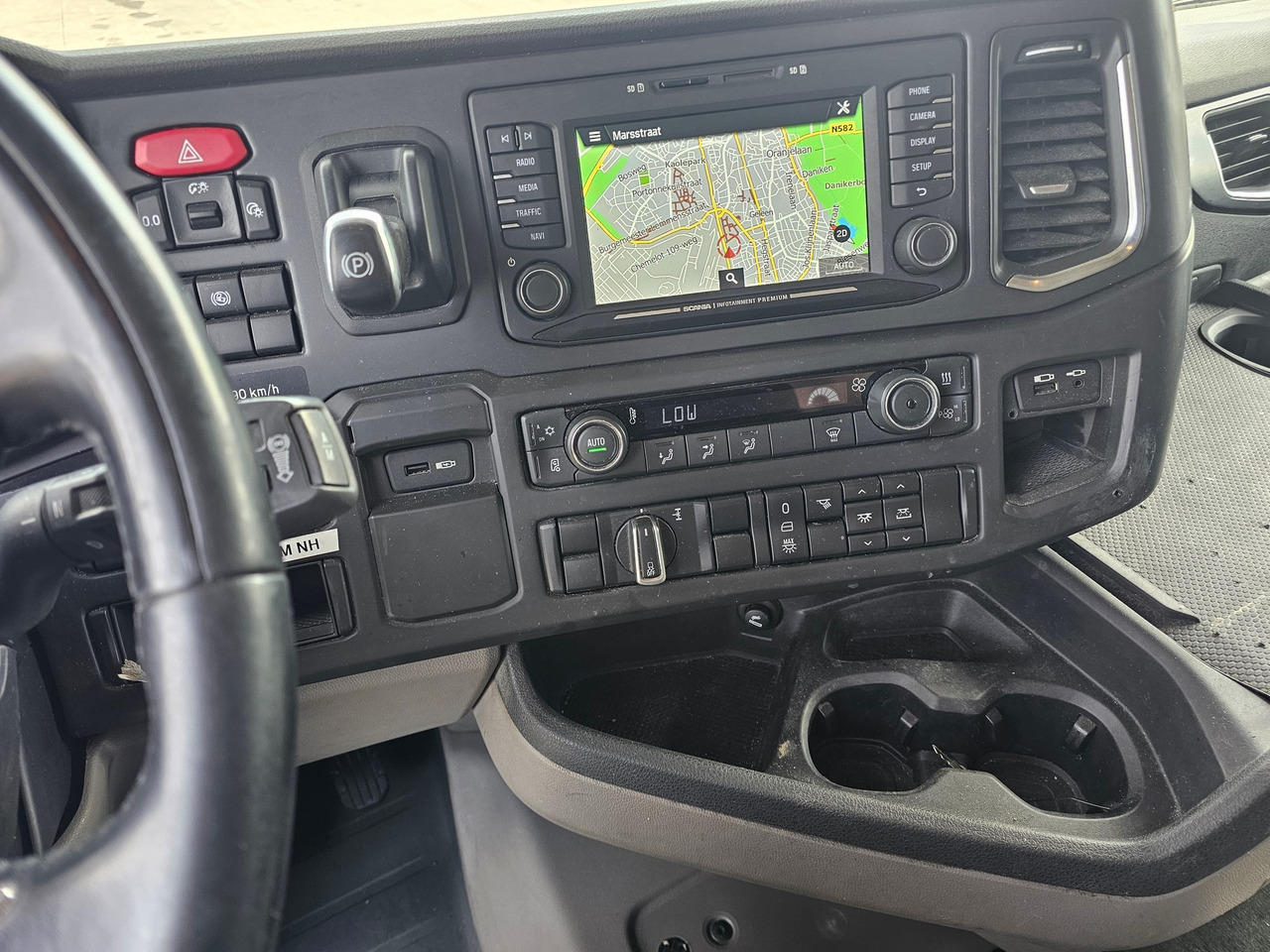 Tractor unit Scania R410 High ( SCR Only ): picture 6