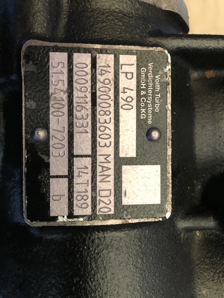 AIR COMPRESSOR MAN TGA 2 CYLINDERS MAN TGA - Air brake compressor for Truck: picture 1 AIR COMPRESSOR MAN TGA 2 CYLINDERS MAN TGA - Air brake compressor for Truck: picture 1