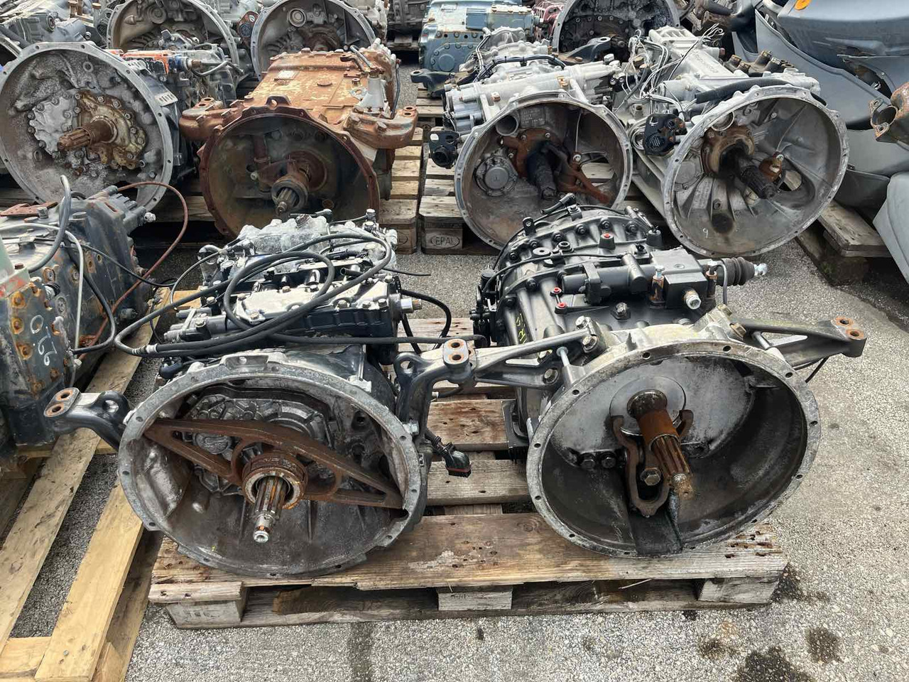 Gearbox and parts for Truck S5-42,9S1310,FSO-8309A MAN: picture 6