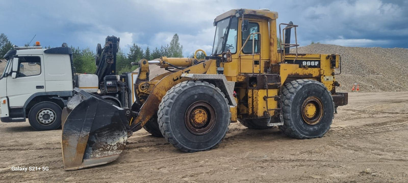 Caterpillar 966E - Wheel loader: picture 2 Caterpillar 966E - Wheel loader: picture 2