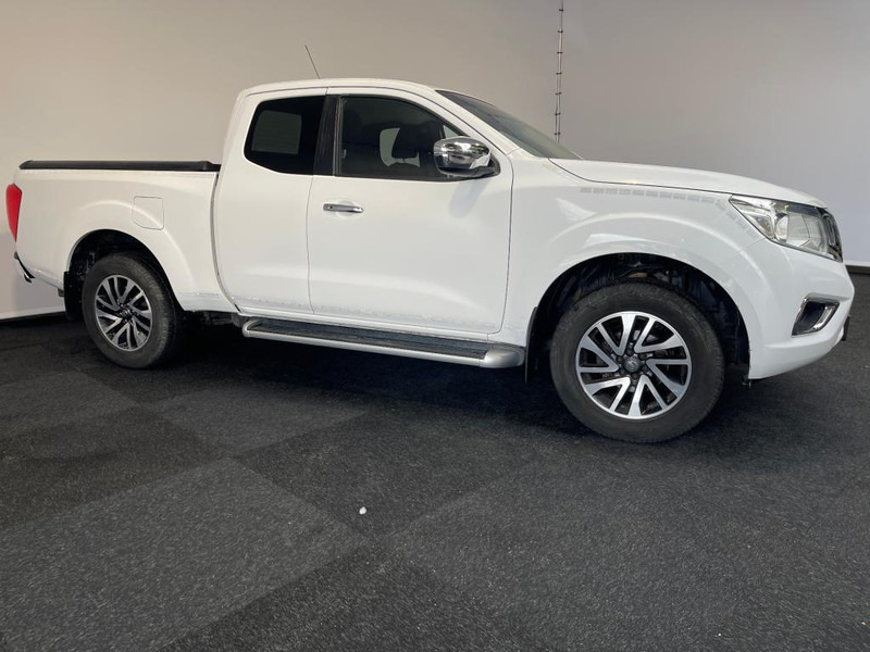Nissan Navara NP300 Navara King Cab 2.3 dCi 160 Visia Trekhaak 3500 kg - Open body delivery van: picture 4 Nissan Navara NP300 Navara King Cab 2.3 dCi 160 Visia Trekhaak 3500 kg - Open body delivery van: picture 4