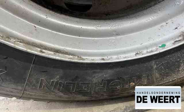 Wheels and tires for Agricultural machinery Michelin 9R22.5 , 9 R 22.5: picture 8