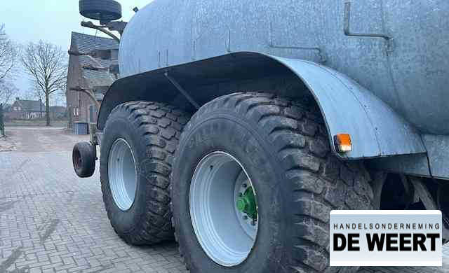 Roelama tandemas tank 20.000 ltr ,r.t. 20 - Slurry tanker: picture 3 Roelama tandemas tank 20.000 ltr ,r.t. 20 - Slurry tanker: picture 3