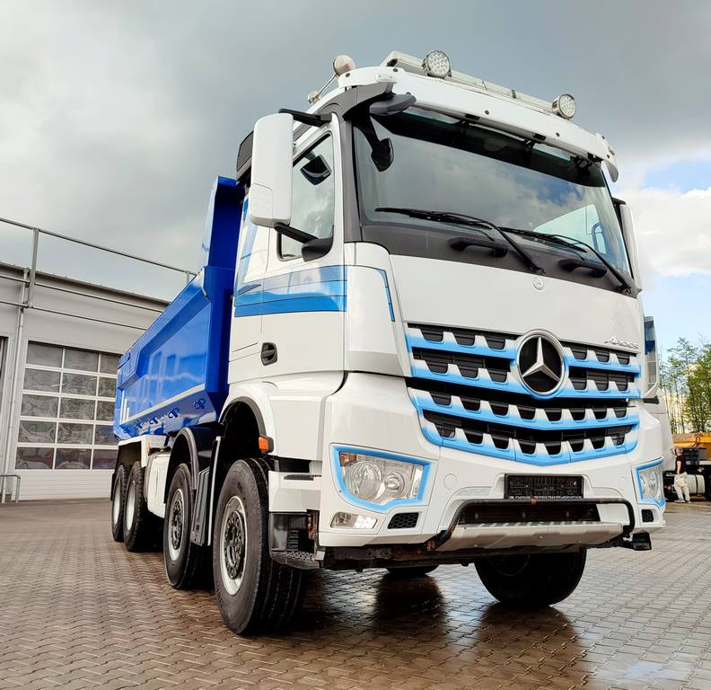 Mercedes-Benz Arocs 4151 - Tipper: picture 4 Mercedes-Benz Arocs 4151 - Tipper: picture 4