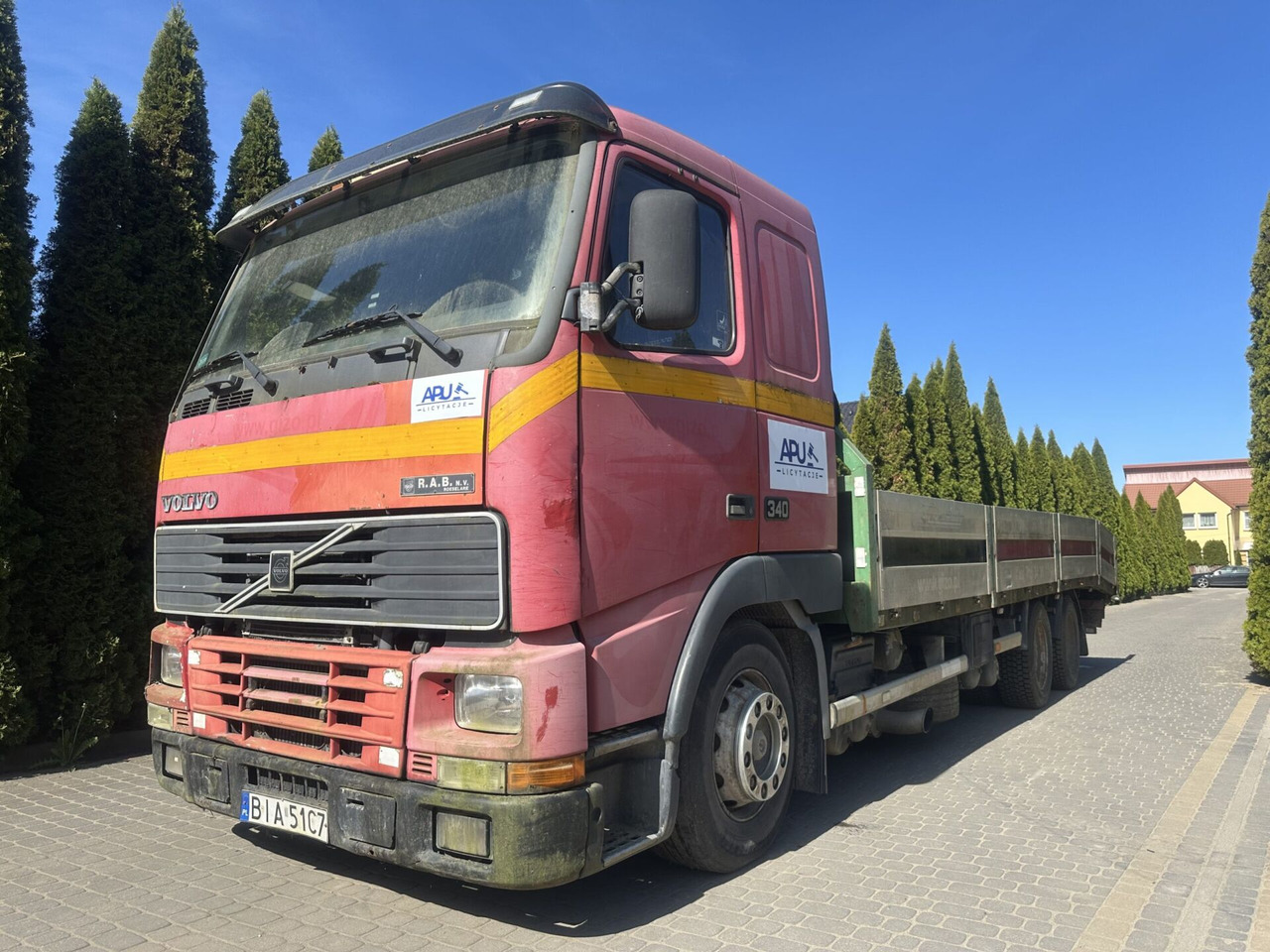 Volvo FH12 340 LAWETA - Tow truck: picture 1 Volvo FH12 340 LAWETA - Tow truck: picture 1