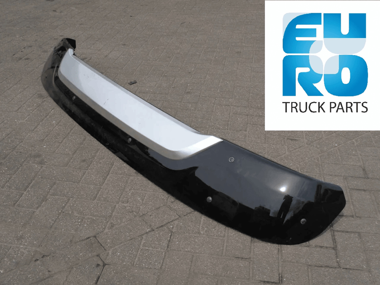 DAF OE XF 106 ZONNEKLEP GROEN SC CAB. 2017- FACELIFT 2145520B - Sun visor for Truck: picture 2 DAF OE XF 106 ZONNEKLEP GROEN SC CAB. 2017- FACELIFT 2145520B - Sun visor for Truck: picture 2