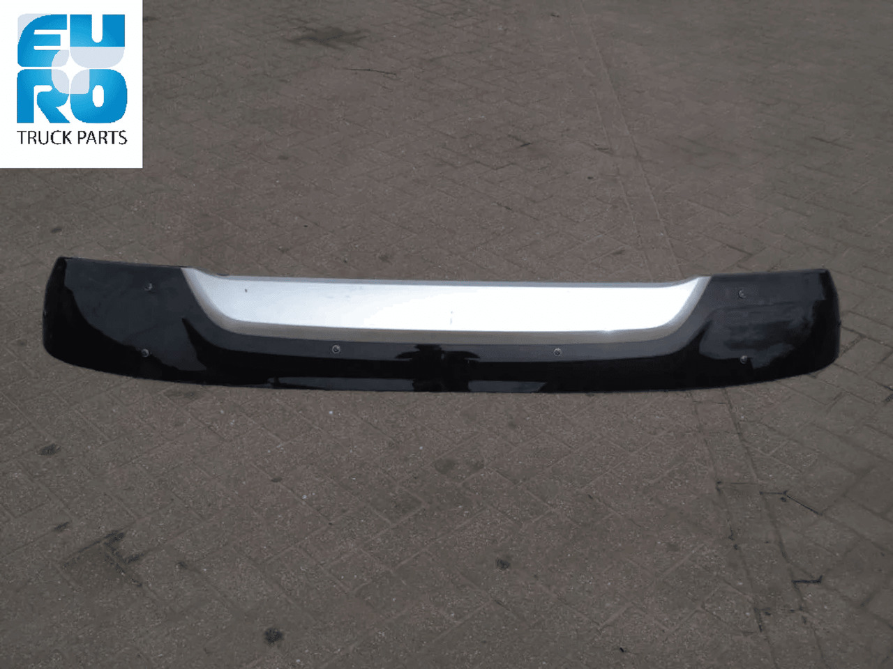 DAF OE XF 106 ZONNEKLEP GROEN SC CAB. 2017- FACELIFT 2145520B - Sun visor for Truck: picture 3 DAF OE XF 106 ZONNEKLEP GROEN SC CAB. 2017- FACELIFT 2145520B - Sun visor for Truck: picture 3
