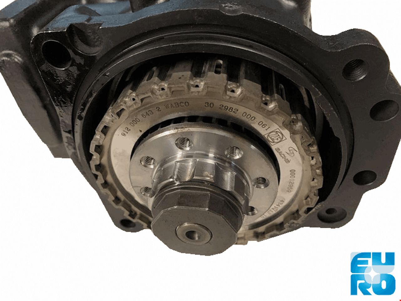 SC.R 16- LUCHTCOMPRESSOR WABCO RECOND. 9125220000REC +STATIE €200 - Air brake compressor for Truck: picture 2 SC.R 16- LUCHTCOMPRESSOR WABCO RECOND. 9125220000REC +STATIE €200 - Air brake compressor for Truck: picture 2