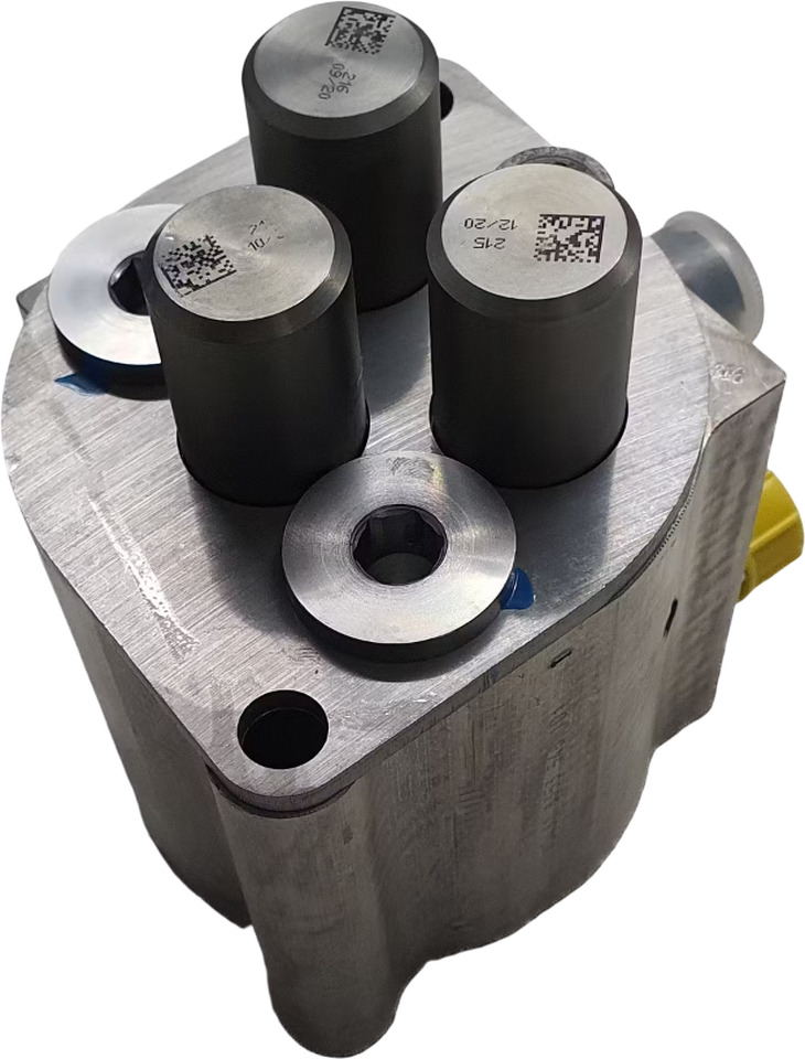 VO/RVI/MB HYDRAULISCHE POMP BOSCH | 20875386 - Hydraulics for Truck: picture 3 VO/RVI/MB HYDRAULISCHE POMP BOSCH | 20875386 - Hydraulics for Truck: picture 3