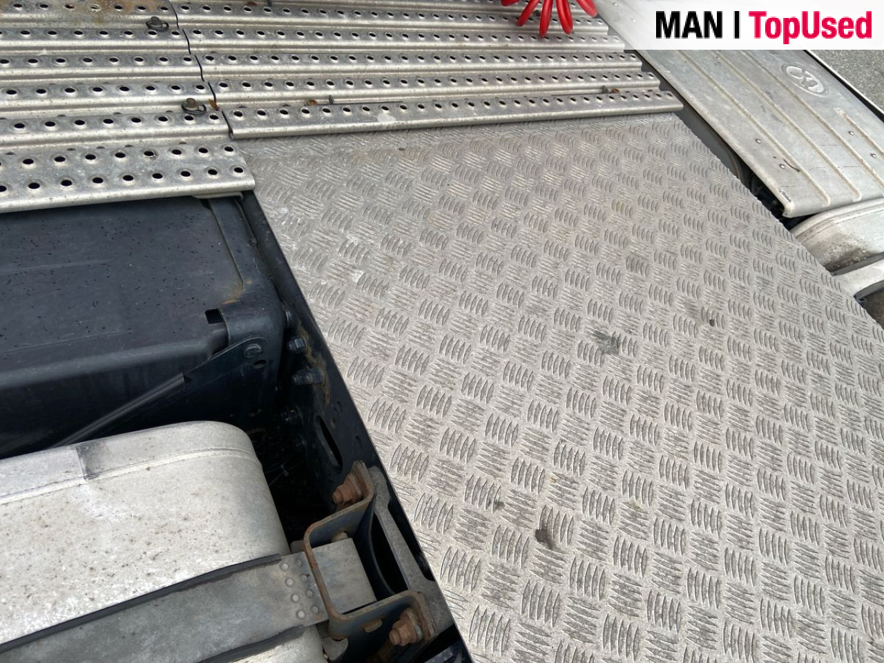 MAN TGX 18.460 4X2 BLS "ADR EX II / AT" - Tractor unit: picture 4 MAN TGX 18.460 4X2 BLS "ADR EX II / AT" - Tractor unit: picture 4