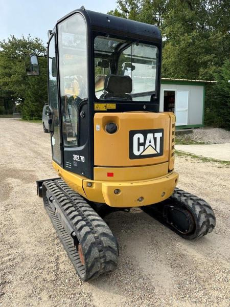 Mini excavator Caterpillar 302.7 DCR: picture 7