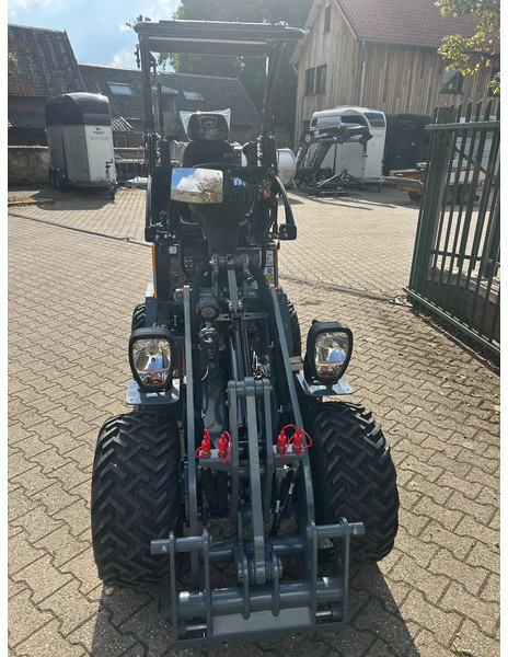 Giant G1500L X-tra - Wheel loader: picture 3 Giant G1500L X-tra - Wheel loader: picture 3