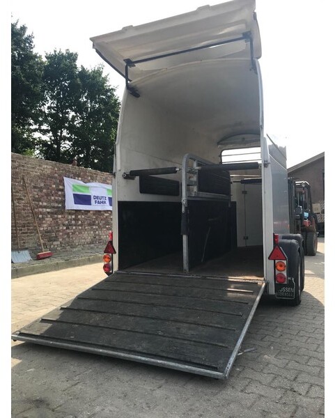 Westfalia 2 paards trailer Westfalia Jupiter 2 paards trailer - Horse trailer: picture 2 Westfalia 2 paards trailer Westfalia Jupiter 2 paards trailer - Horse trailer: picture 2