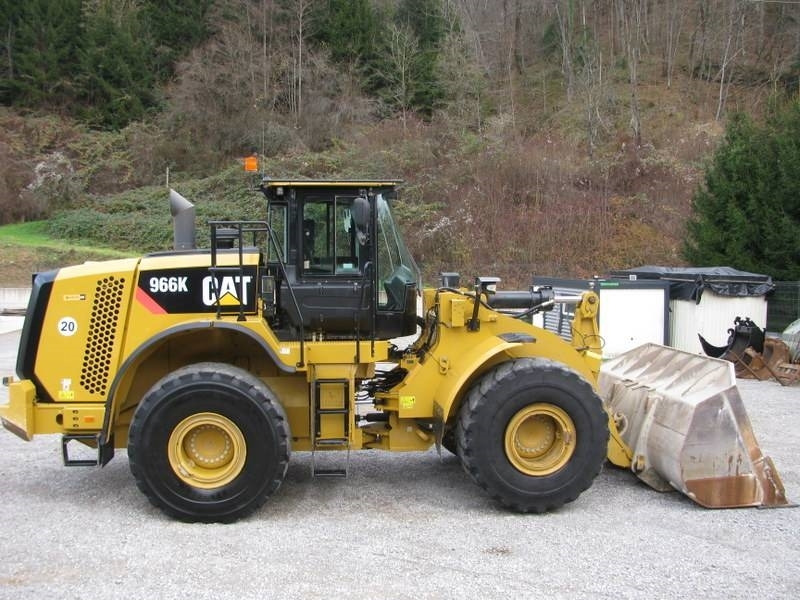 CAT 966K Top stanje  - Wheel loader: picture 5 CAT 966K Top stanje  - Wheel loader: picture 5