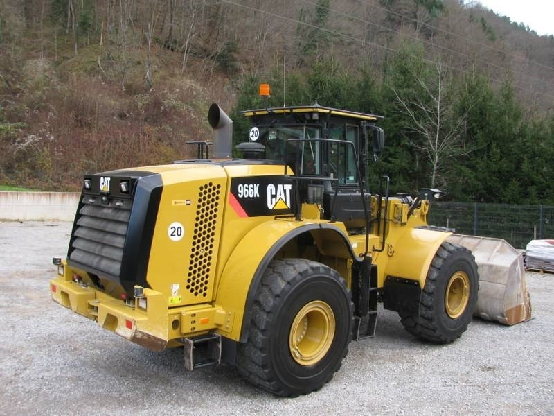 CAT 966K Top stanje  - Wheel loader: picture 4 CAT 966K Top stanje  - Wheel loader: picture 4