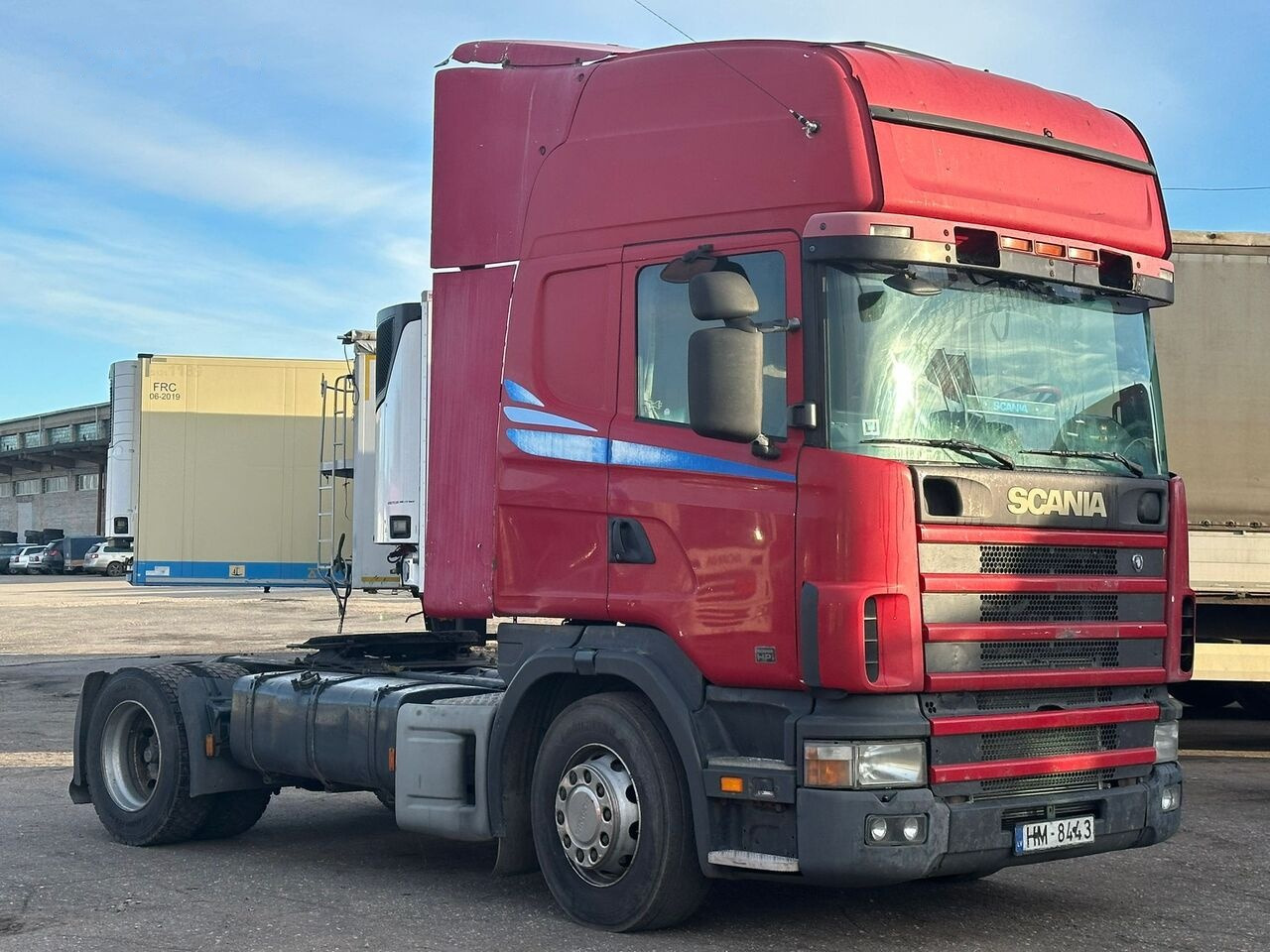 Scania R124 - Tractor unit: picture 2 Scania R124 - Tractor unit: picture 2