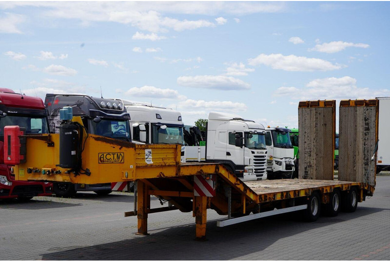 ACTM NACZEPA LAWETA / NISKOPODWOZIOWA / 13.2M / NAJAZDY HYDRAULICZNE - Low loader semi-trailer: picture 4 ACTM NACZEPA LAWETA / NISKOPODWOZIOWA / 13.2M / NAJAZDY HYDRAULICZNE - Low loader semi-trailer: picture 4