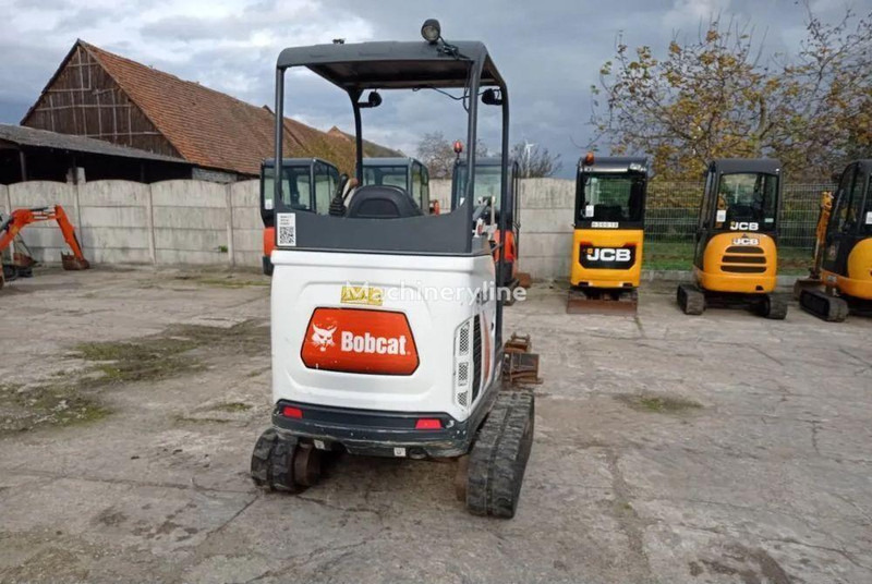 Bobcat E17 mini excavator - Mini excavator: picture 2 Bobcat E17 mini excavator - Mini excavator: picture 2