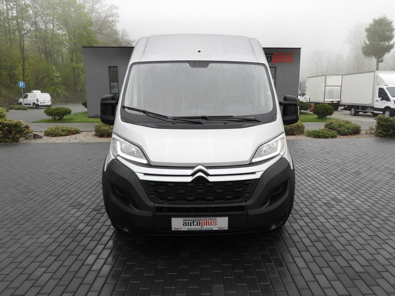 Citroën JUMPER FURGON BRYGADÓWKA 7 MIEJSC TEMPOMAT LEDY KLIMATYZACJA - Minibus, Passenger van: picture 5 Citroën JUMPER FURGON BRYGADÓWKA 7 MIEJSC TEMPOMAT LEDY KLIMATYZACJA - Minibus, Passenger van: picture 5