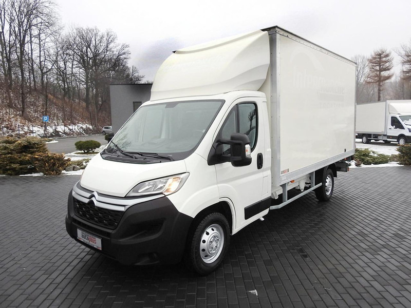 Box truck Citroën JUMPER KONTENER WINDA 8 PALET TEMPOMAT NAWIGACJA KLIMATYZACJA 1: picture 19 Box truck Citroën JUMPER KONTENER WINDA 8 PALET TEMPOMAT NAWIGACJA KLIMATYZACJA 1: picture 19