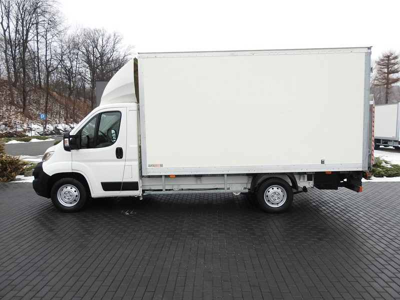 Box truck Citroën JUMPER KONTENER WINDA 8 PALET TEMPOMAT NAWIGACJA KLIMATYZACJA 1: picture 8 Box truck Citroën JUMPER KONTENER WINDA 8 PALET TEMPOMAT NAWIGACJA KLIMATYZACJA 1: picture 8