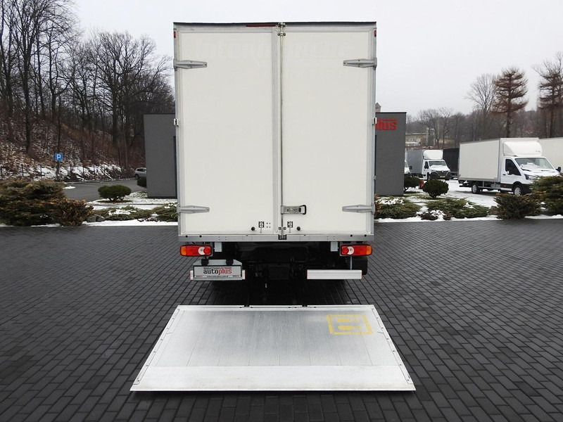 Box truck Citroën JUMPER KONTENER WINDA 8 PALET TEMPOMAT NAWIGACJA KLIMATYZACJA 1: picture 11 Box truck Citroën JUMPER KONTENER WINDA 8 PALET TEMPOMAT NAWIGACJA KLIMATYZACJA 1: picture 11