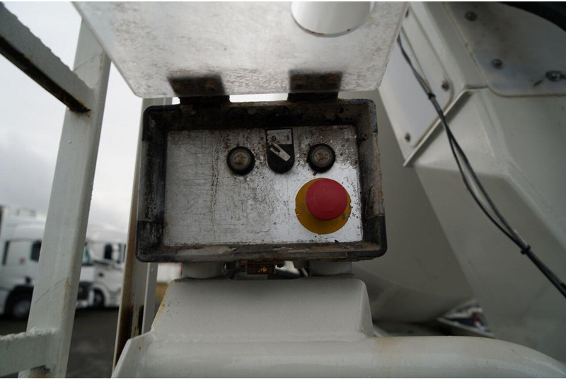 Concrete mixer truck DAF CF 440  / 8x4 / BETONOMIESZARKA SCHWING STETTER  / GRUSZKA 9 M3: picture 18