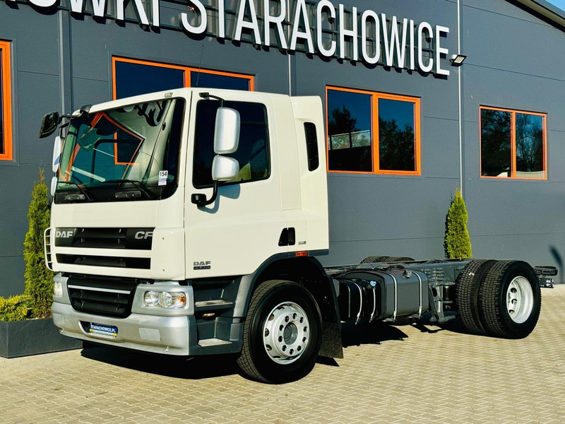 DAF DAF DAF CF 65.220 E5 // rama pod zabudowę !! // wywrotka kiper b - Cab chassis truck: picture 1 DAF DAF DAF CF 65.220 E5 // rama pod zabudowę !! // wywrotka kiper b - Cab chassis truck: picture 1