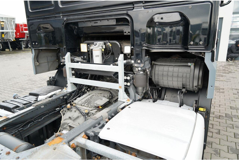 Container transporter/ Swap body truck DAF XF 480 / BDF / 6X2 / SSC / I-PARK COOL / OŚ PODNOSZONA / PO KONT: picture 16 Container transporter/ Swap body truck DAF XF 480 / BDF / 6X2 / SSC / I-PARK COOL / OŚ PODNOSZONA / PO KONT: picture 16