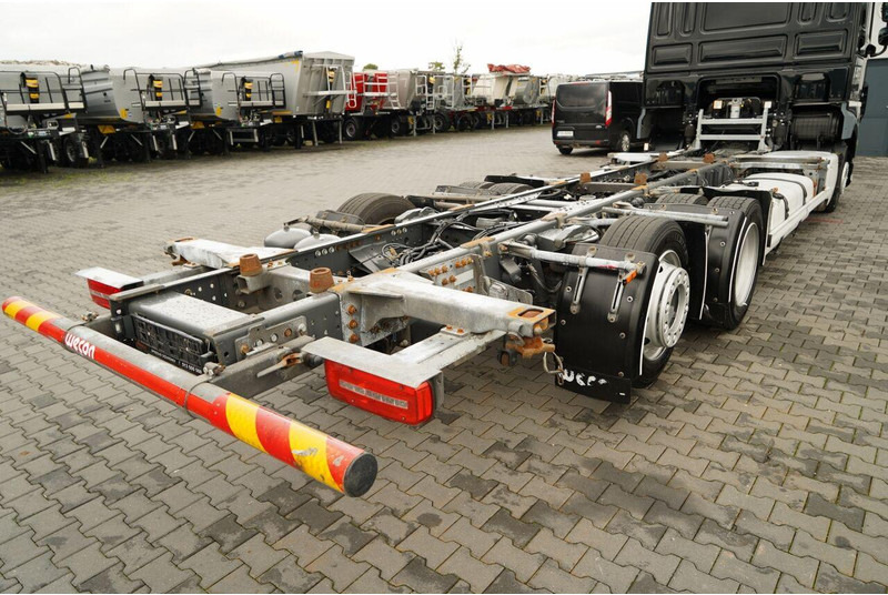 Container transporter/ Swap body truck DAF XF 480 / BDF / 6X2 / SSC / I-PARK COOL / OŚ PODNOSZONA / PO KONT: picture 13 Container transporter/ Swap body truck DAF XF 480 / BDF / 6X2 / SSC / I-PARK COOL / OŚ PODNOSZONA / PO KONT: picture 13