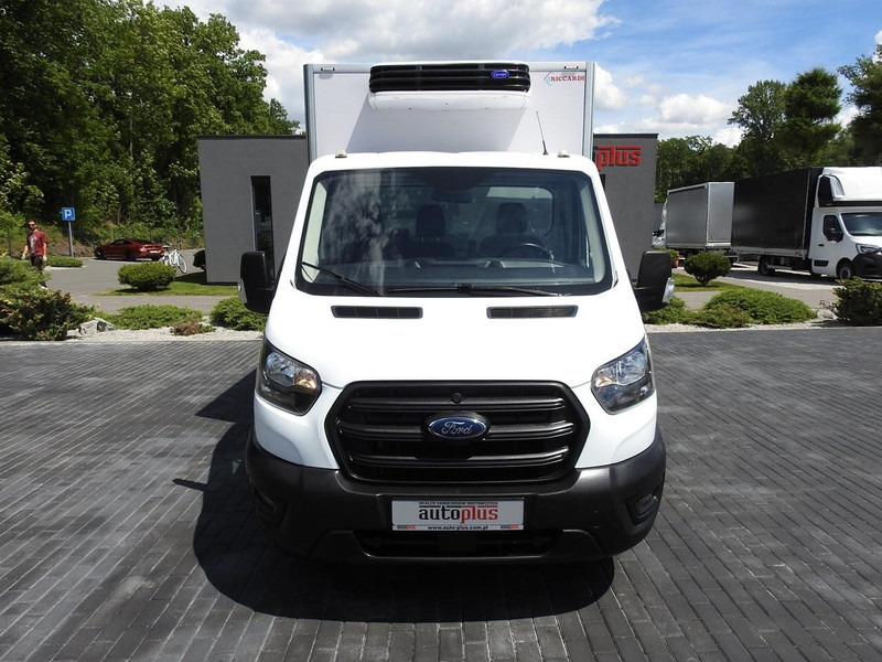 Ford TRANSIT CHŁODNIA KONTENER 0*C ZASILANIE 230V TEMPOMAT KLIMATYZAC - Refrigerated van: picture 5 Ford TRANSIT CHŁODNIA KONTENER 0*C ZASILANIE 230V TEMPOMAT KLIMATYZAC - Refrigerated van: picture 5